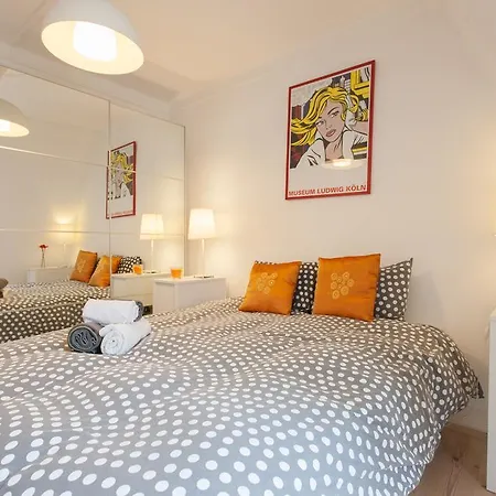 Cara Duplex